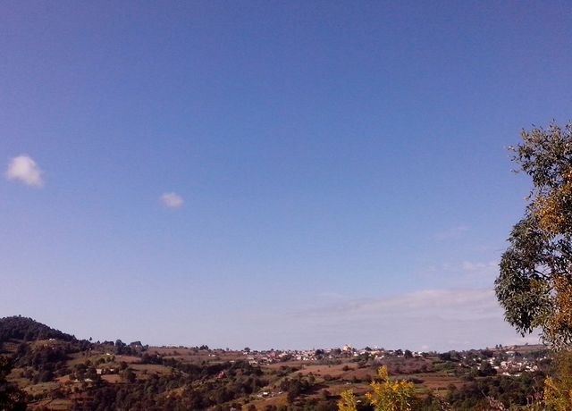 -Zepayautla-(San G. Zepayautla 20 nov 2014) Foto:GOF 

Una vista de Zepayautla desde el camino a las cruces.